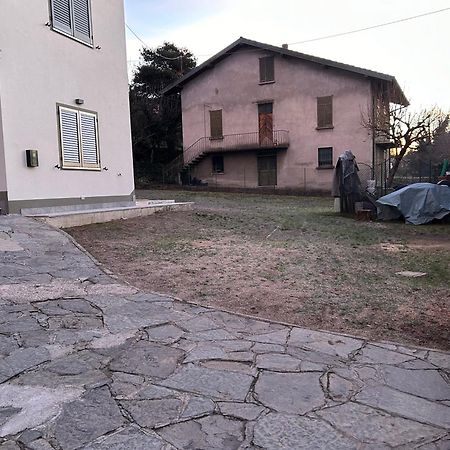 Le Camelie Del Lario Lejlighed Grandate Eksteriør billede